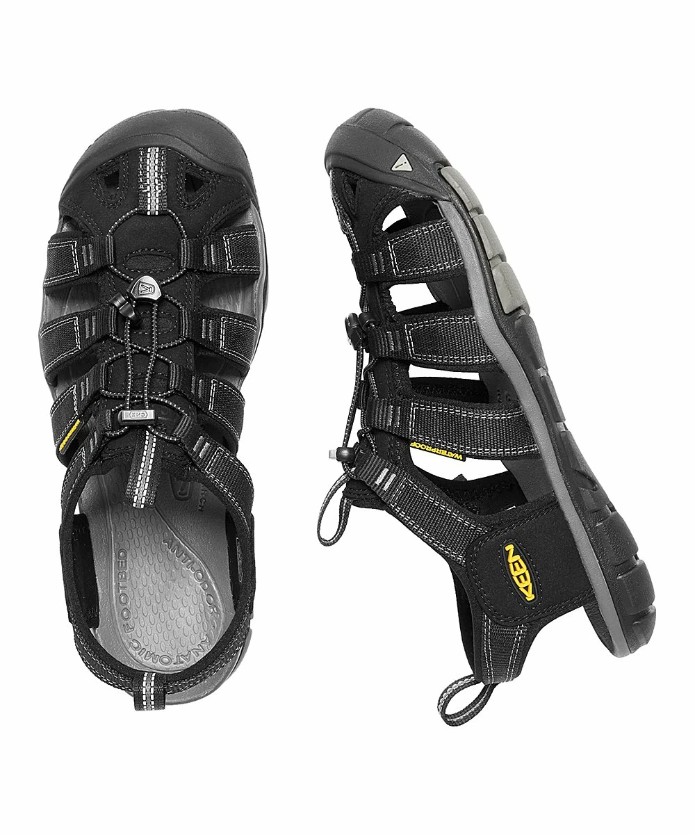 Top 10 π KEEN Black & Gargoyle Clearwater CNX π©΄ Sandal - Men π€© - Image 4